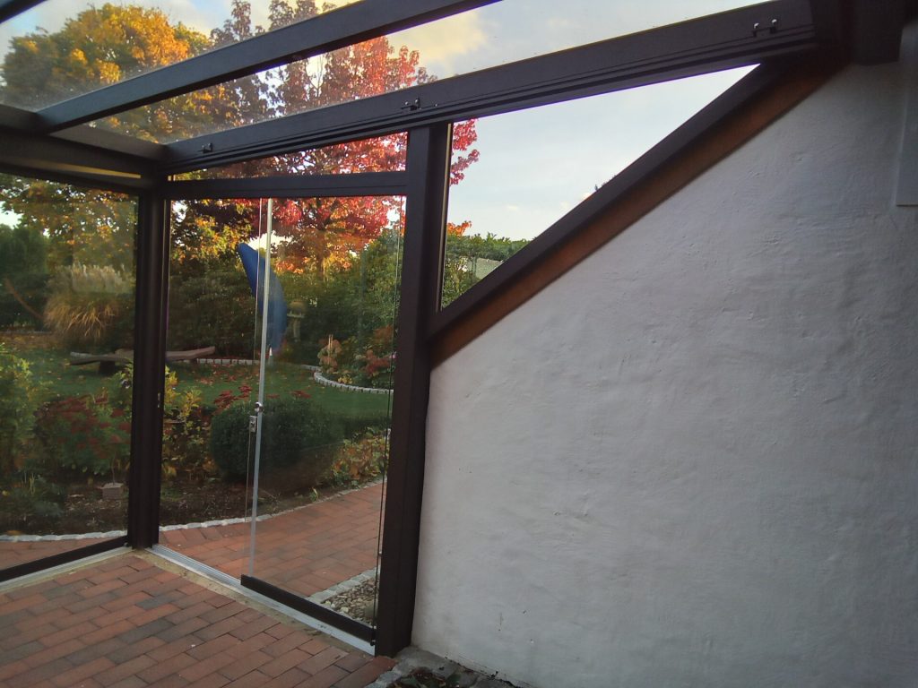 Herbstlicher Blick in den Garten - ab sofort geschützt